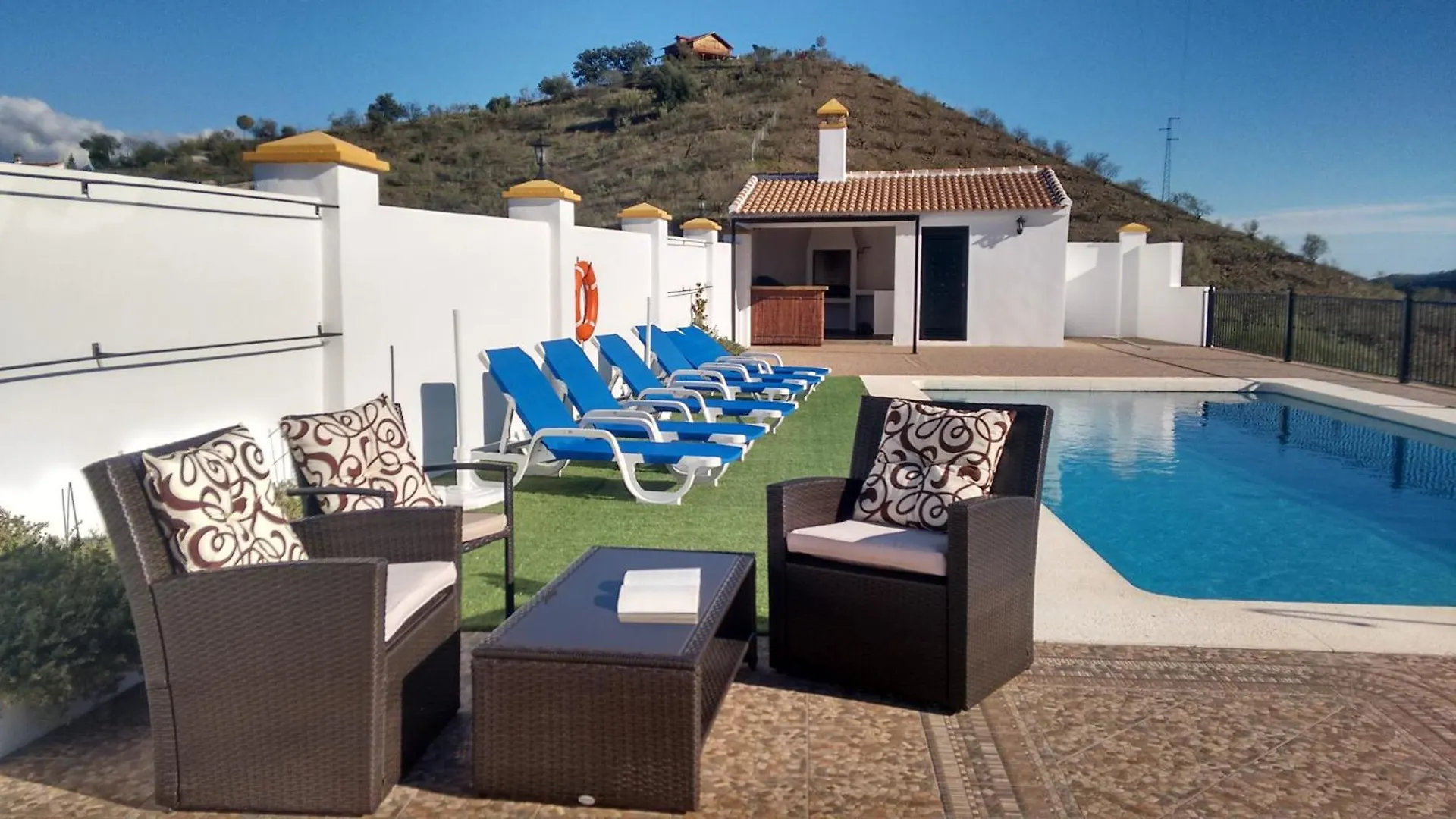 Villa Jazmin.Completa Privacidad. Piscina Privada. Malaga