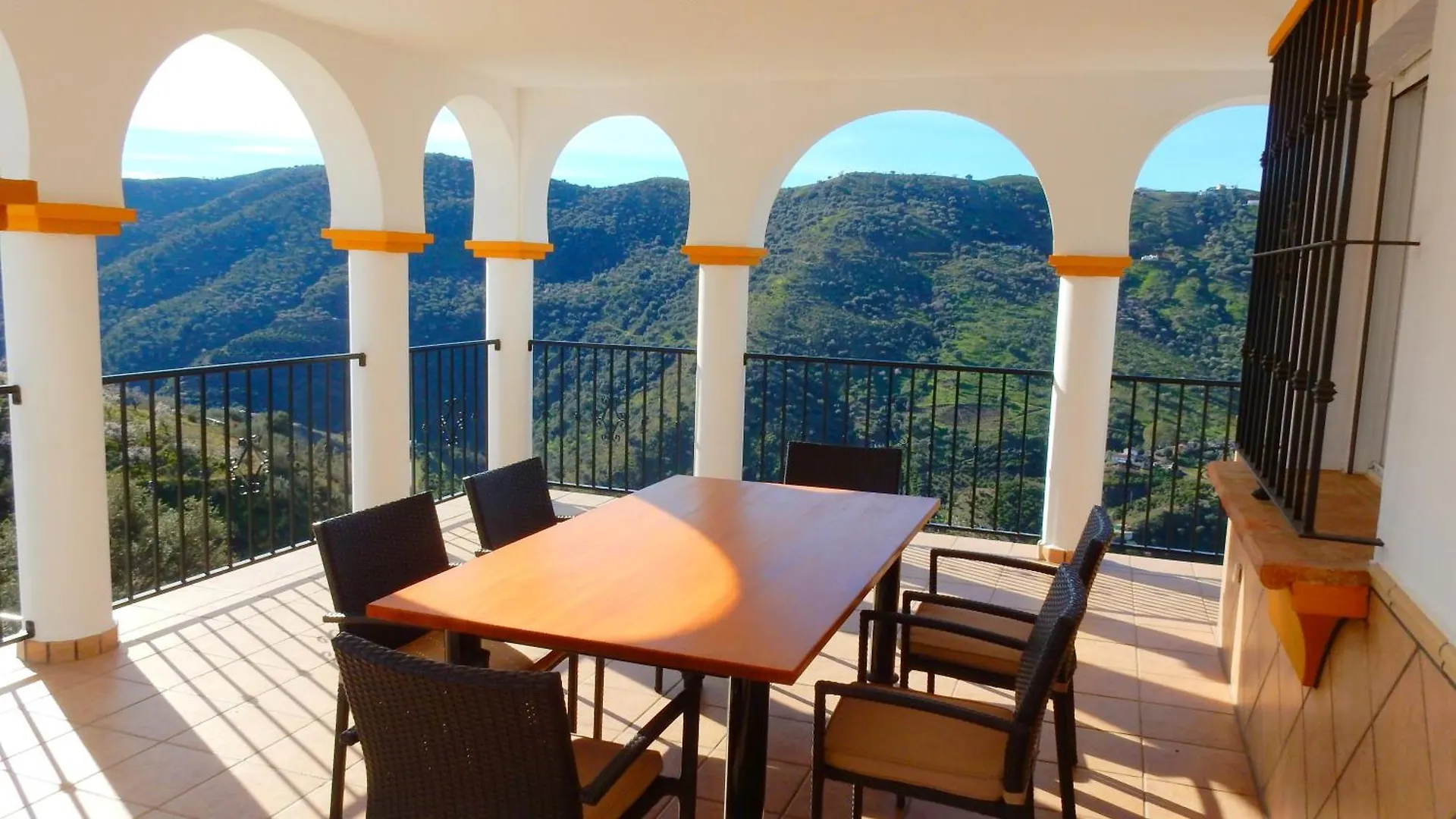 Villa Jazmin.Completa Privacidad. Piscina Privada. Malaga Holiday home