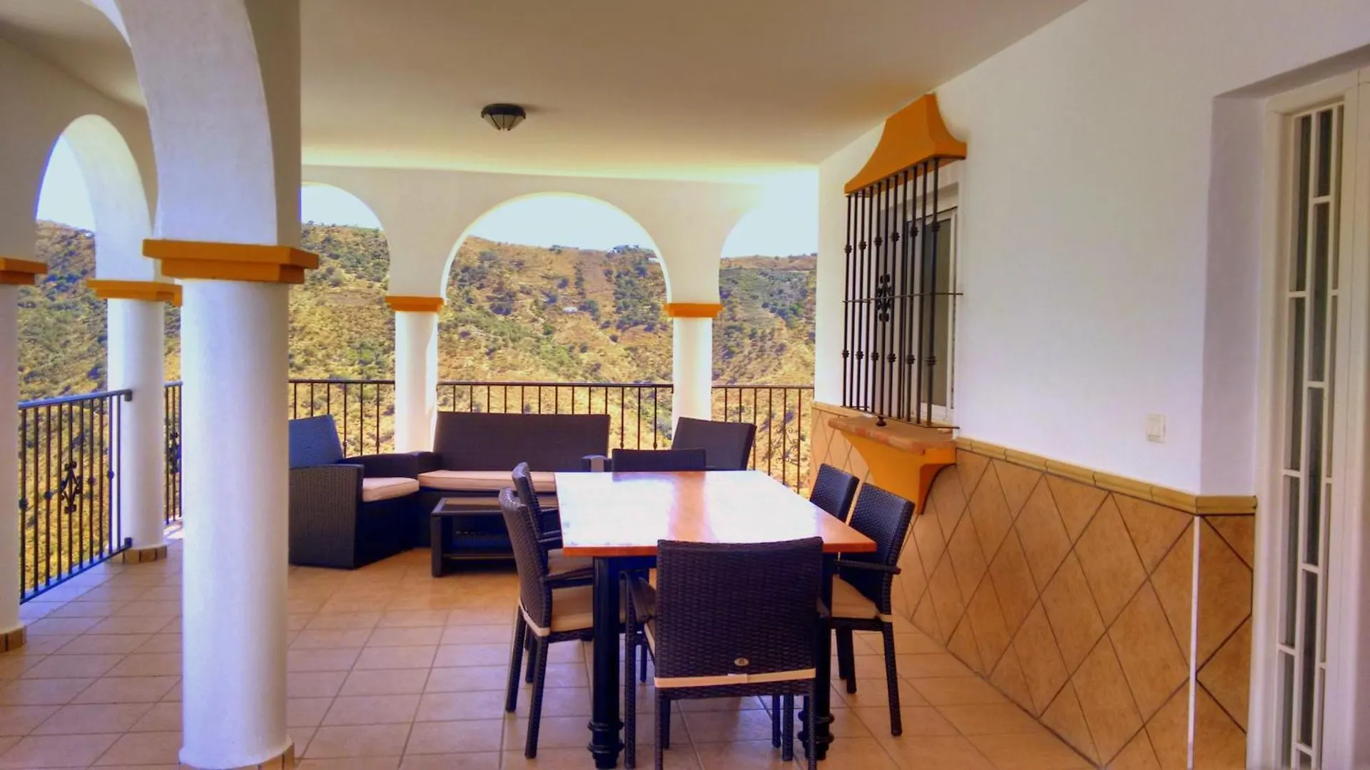 Villa Jazmin.Completa Privacidad. Piscina Privada. Malaga Holiday home