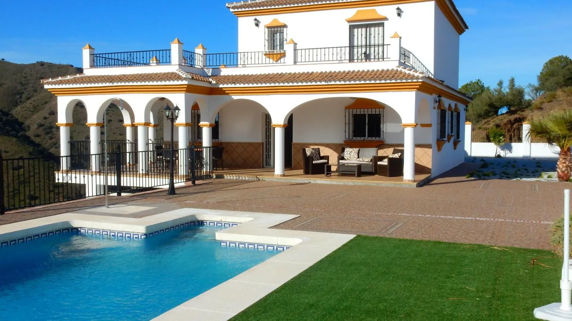 Holiday home Villa Jazmin.Completa Privacidad. Piscina Privada. Malaga Spain