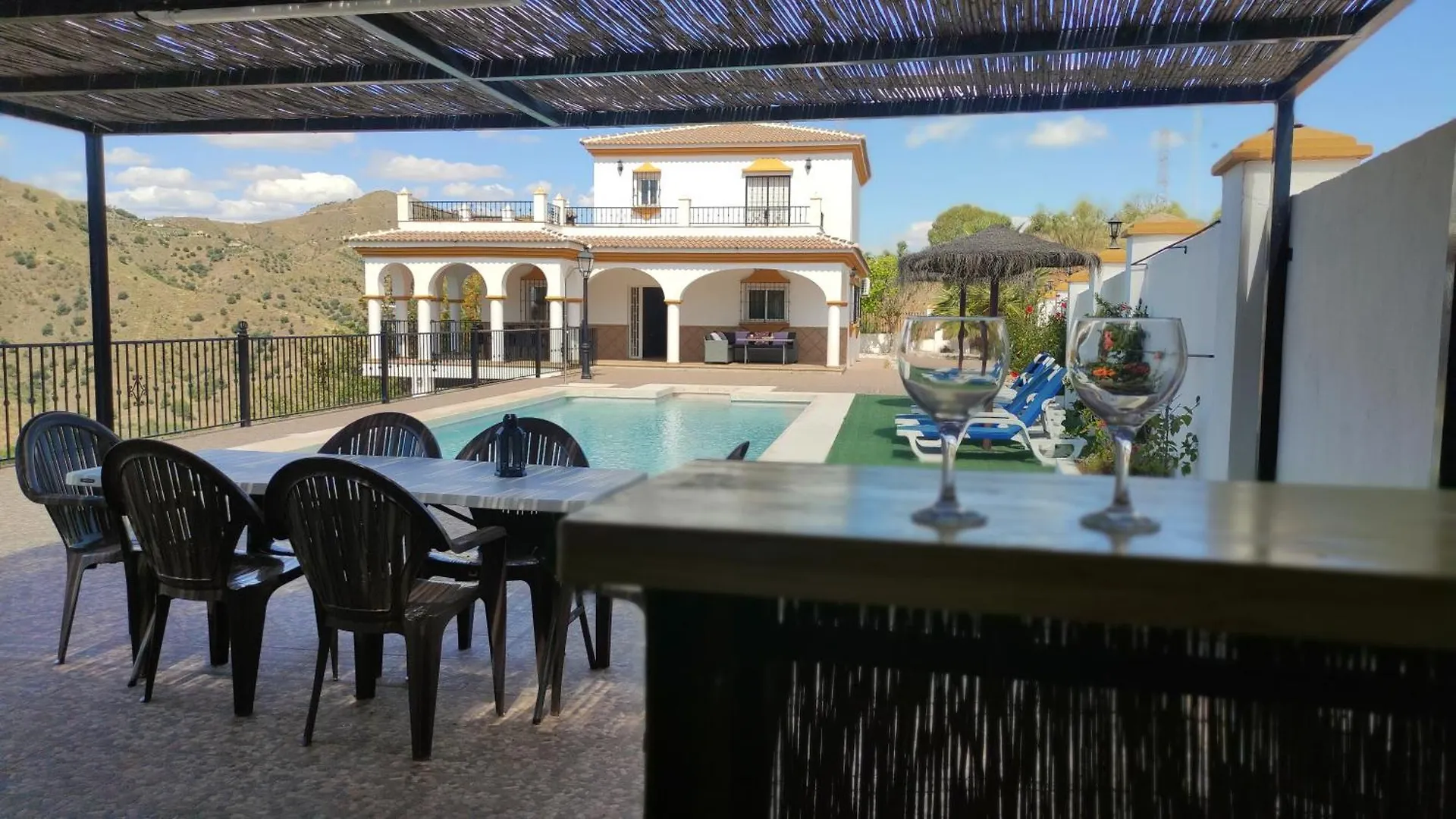 Villa Jazmin.Completa Privacidad. Piscina Privada. Málaga 0*,  Spanyolország